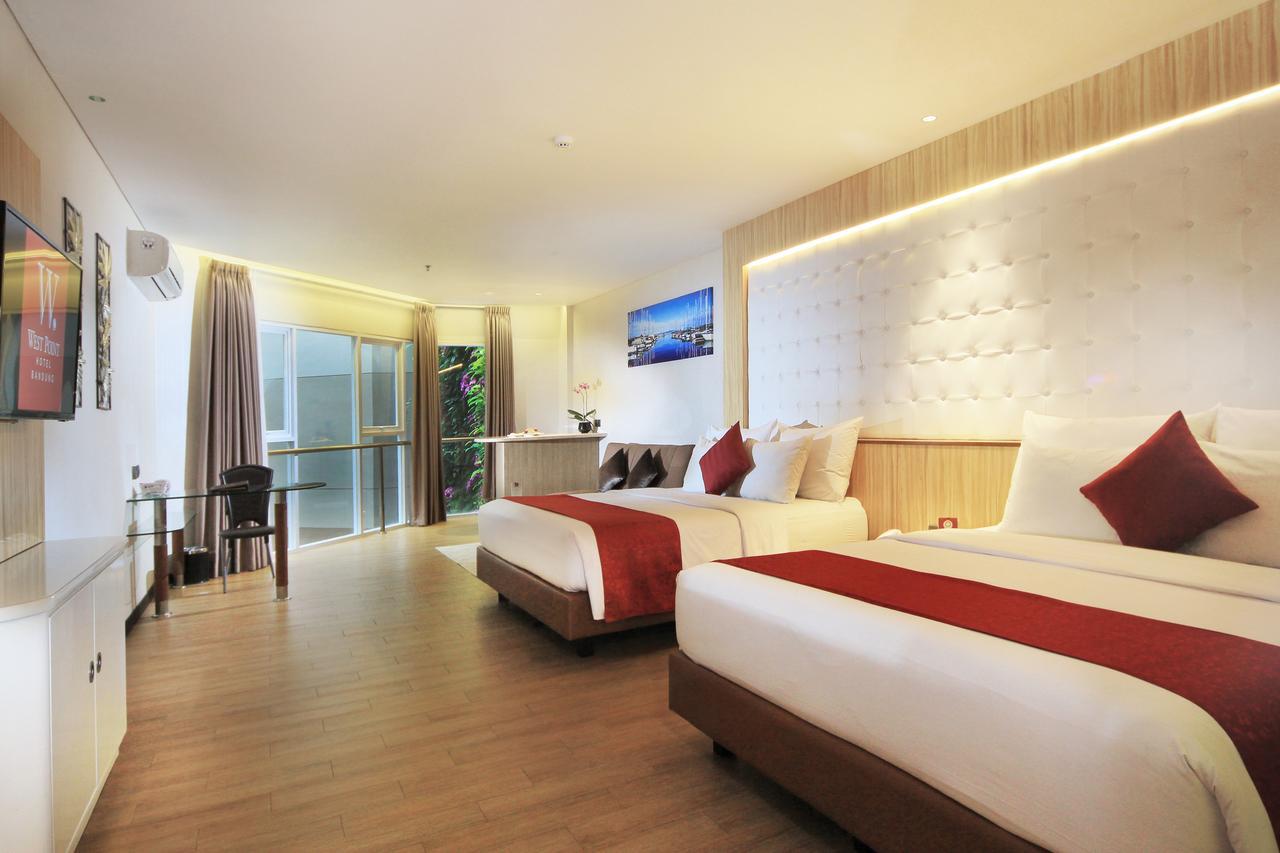 West Point Hotel Бандунг Екстериор снимка