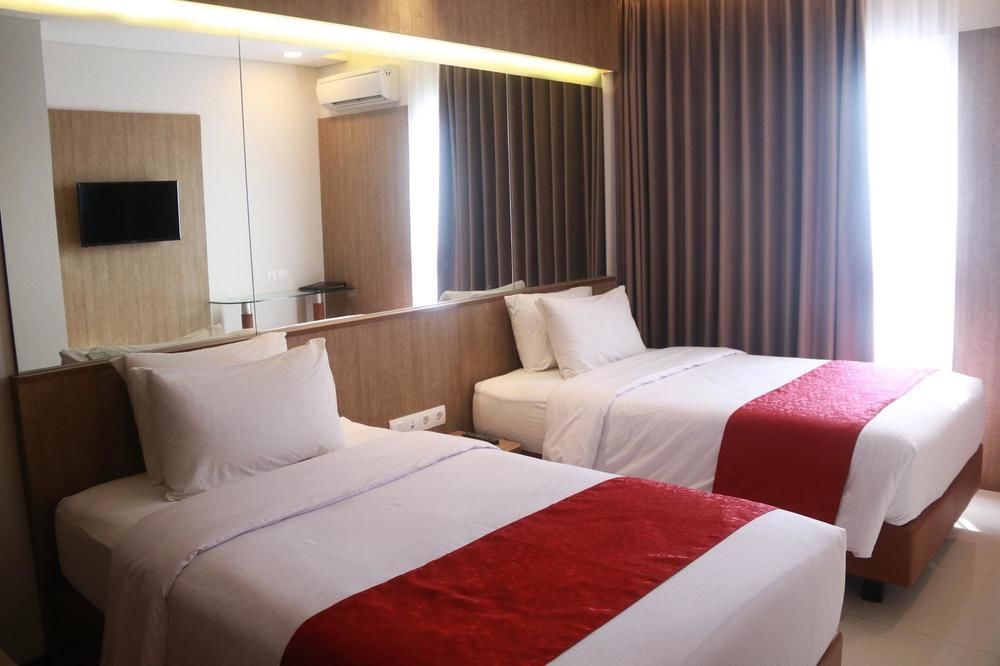 West Point Hotel Бандунг Екстериор снимка